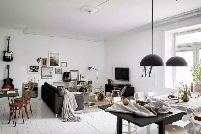 洪1.webp.jpg 洪1.webp.jpg