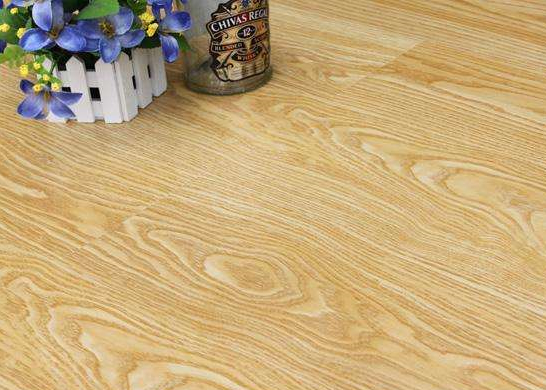 實木地板發(fā)展過程中大家的看法 實木地板發(fā)展過程中大家的看法