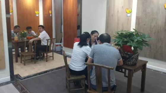 “漢邦地板”工廠旗艦店重裝開業(yè)圓滿成功! “漢邦地板”工廠旗艦店重裝開業(yè)圓滿成功!