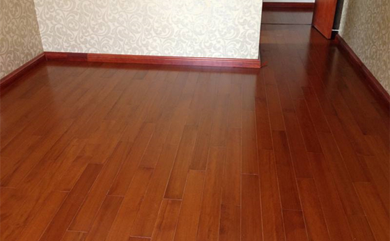 購買實(shí)木地板的渠道有哪些 購買實(shí)木地板的渠道有哪些