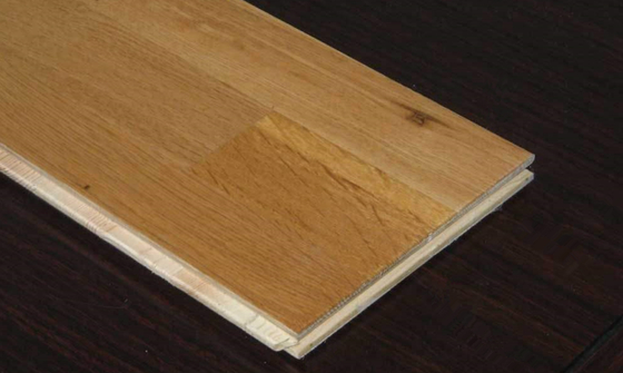 實(shí)木地板在市場(chǎng)上供不應(yīng)求 實(shí)木地板在市場(chǎng)上供不應(yīng)求